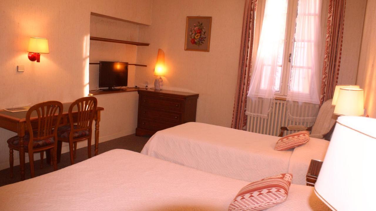 Hotel Le Commerce Mirepoix  Eksteriør billede