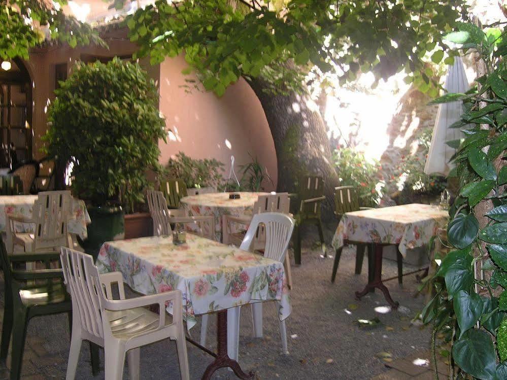 Hotel Le Commerce Mirepoix  Eksteriør billede